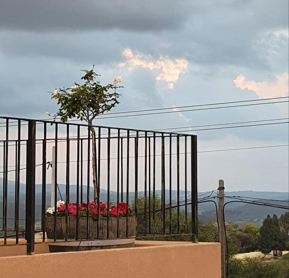Jabotinsky 37 Bed & Breakfast Zikhron Ya'akov Dış mekan fotoğraf